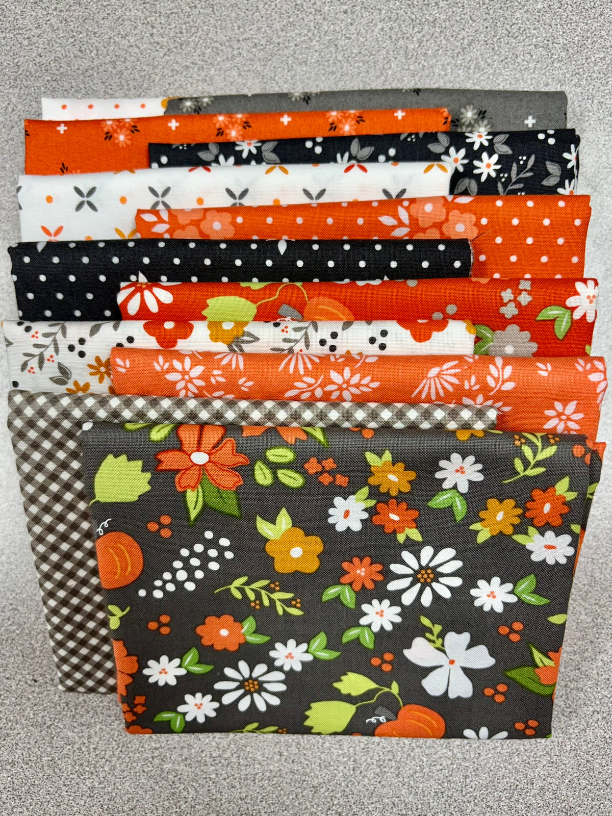 April's Quilt Along - October Shindig Kit