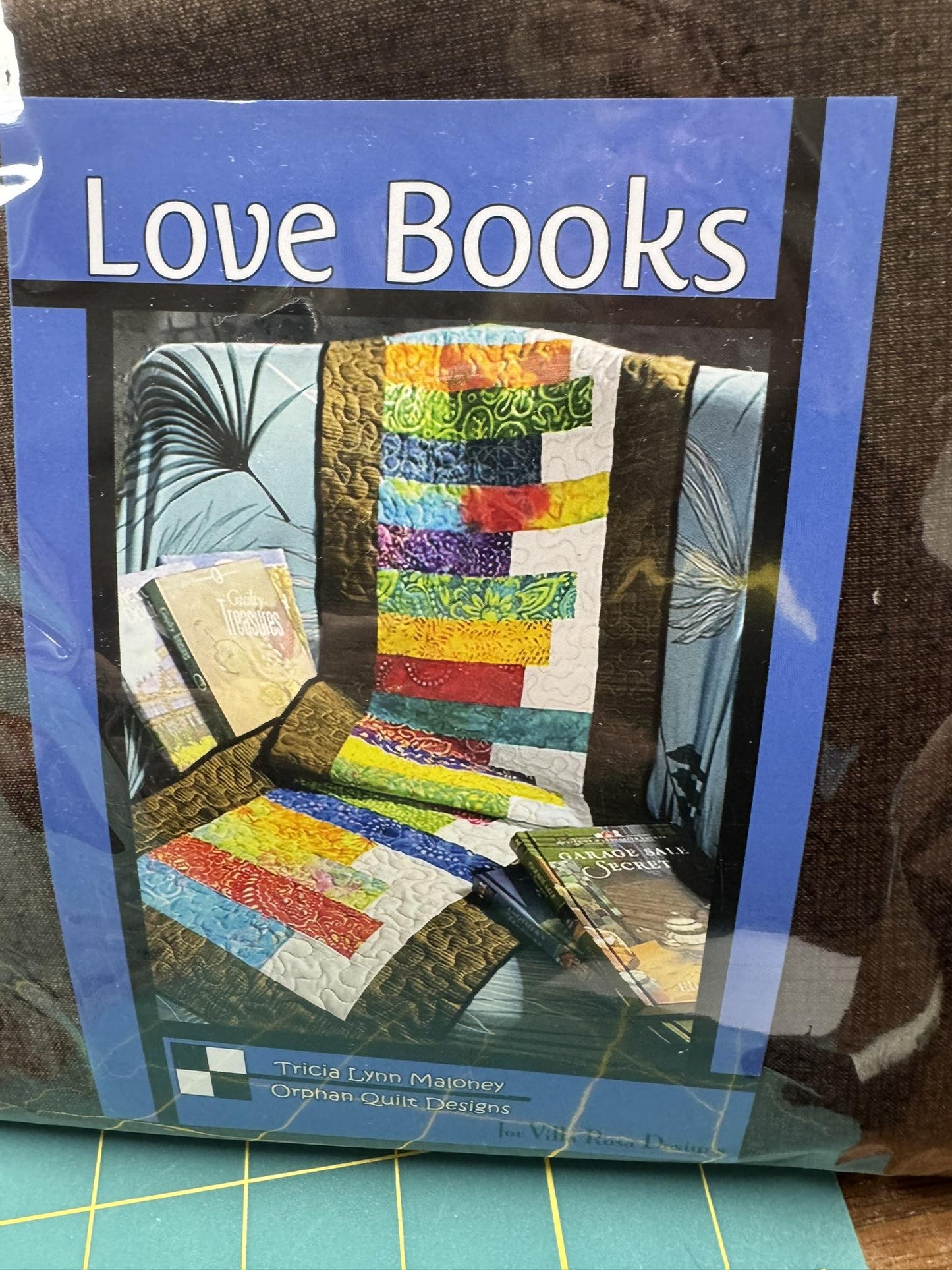 Love Books Runner Kit