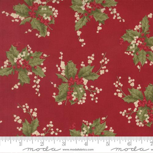 Candlelight Christmas Crimson Holly Berry