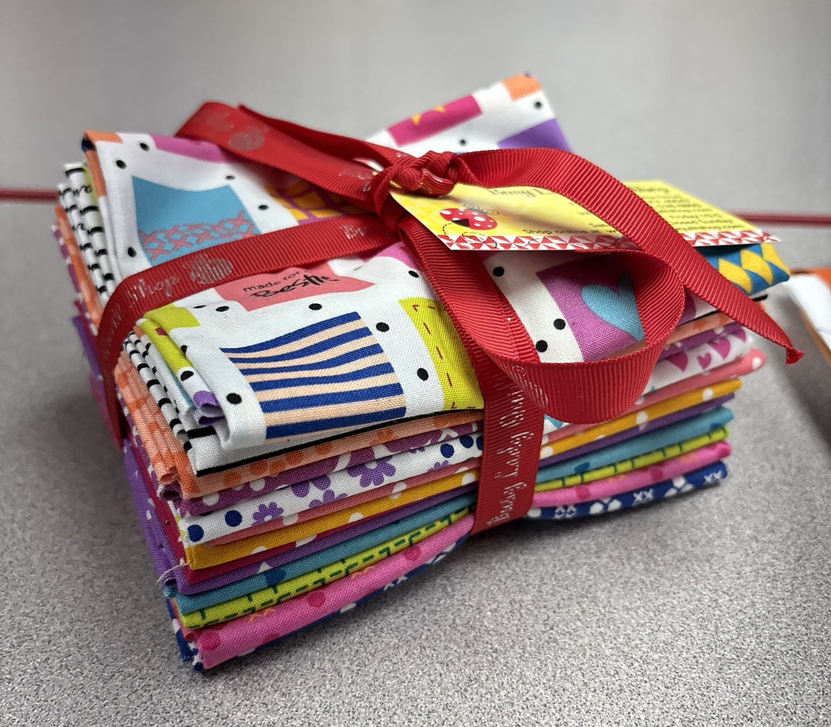 Makers Delight Fat Quarter Bundle