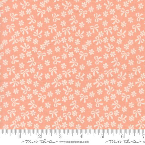 Handmade Sweetness Peach Daisies