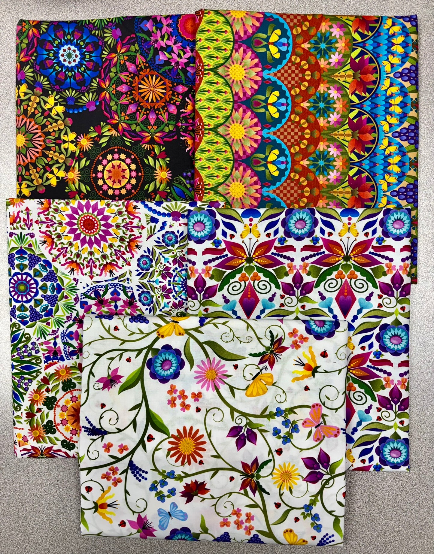Sewposium Exclusive Gypsy Bundle - 5 One Yard Cuts