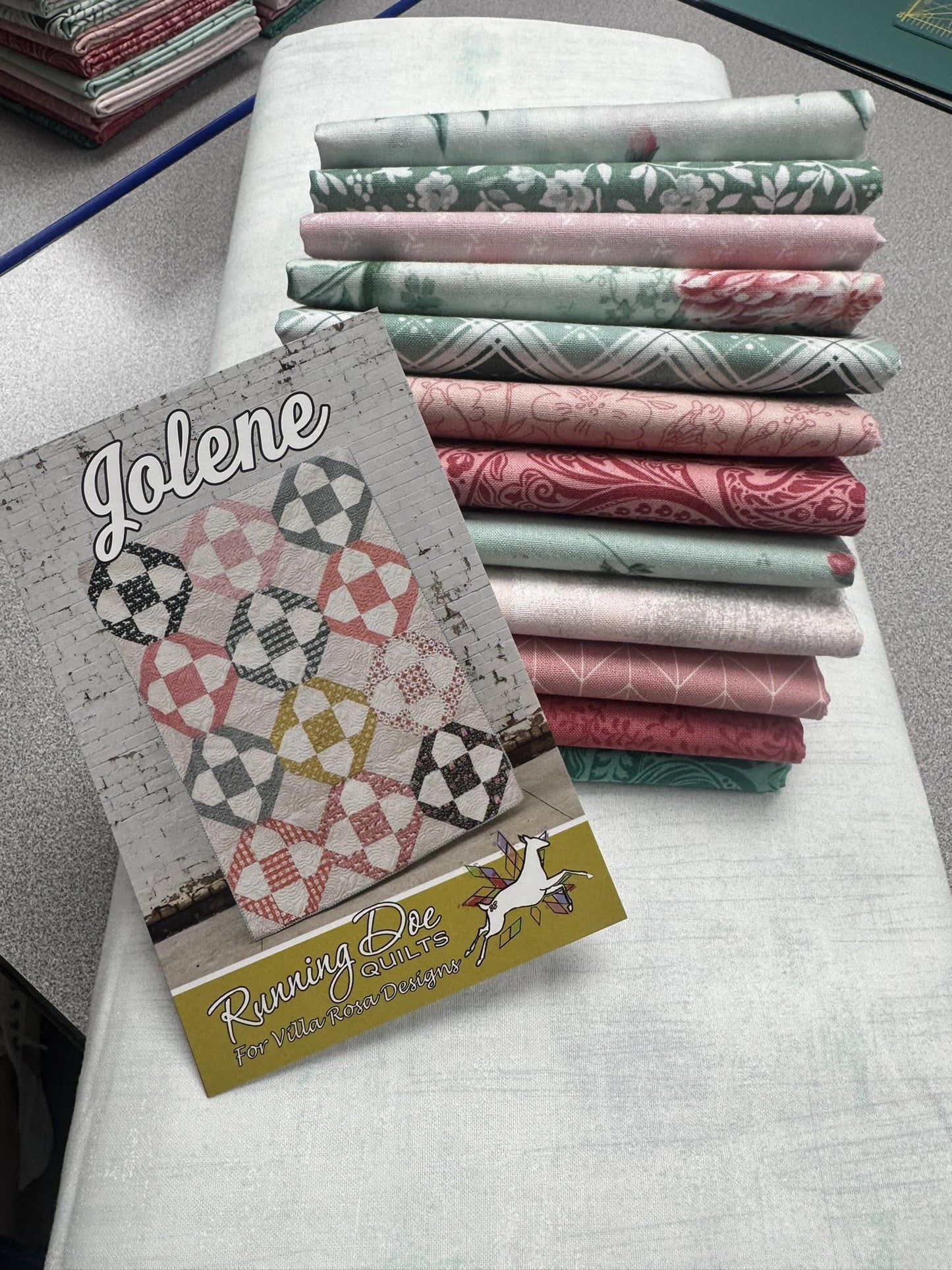 Jolene Quilt Kit featuring Garden Picnic Fabrics