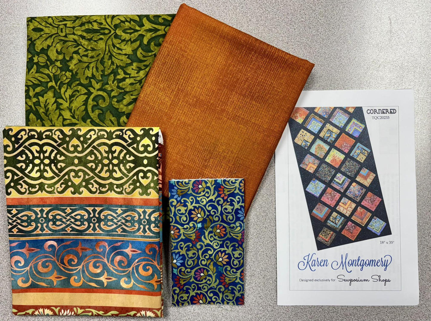 Cornered Table Runner Kit featuring Counterpoint II