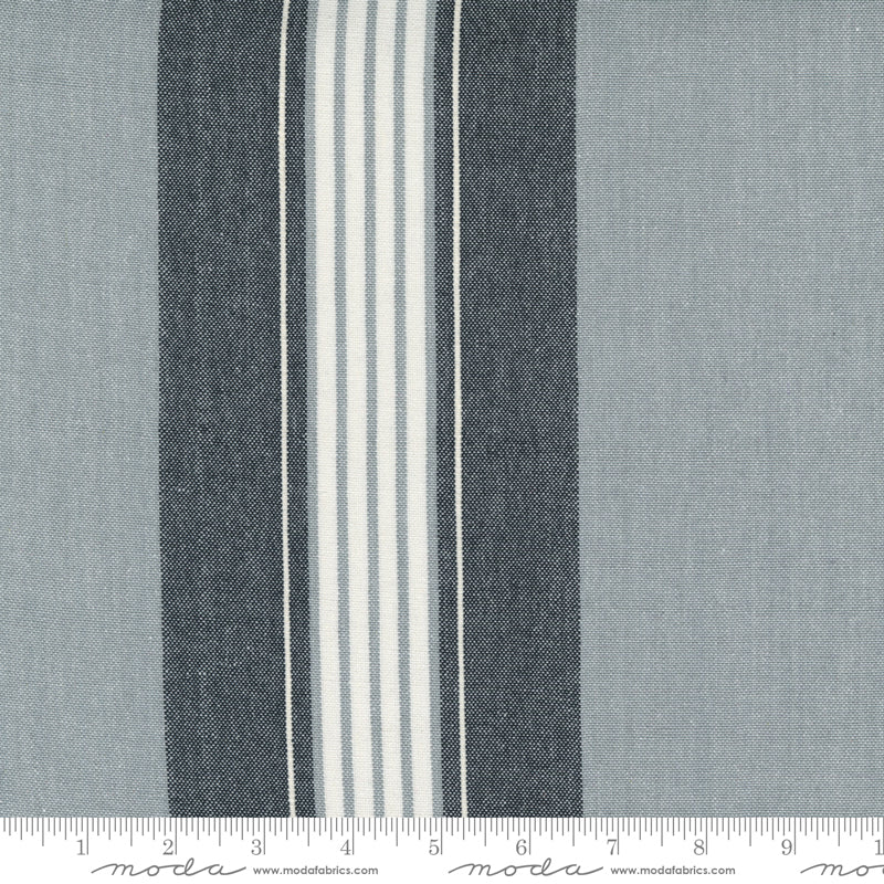 18" Toweling - Lakeside Silver/Blk stripe